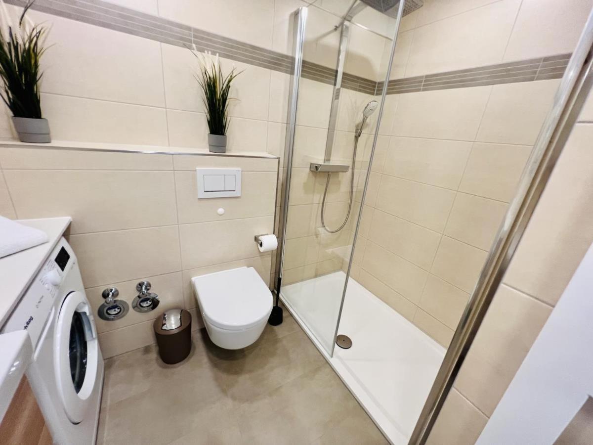 Berringer Makrele, An Der Promenade Apartment Rostock Luaran gambar